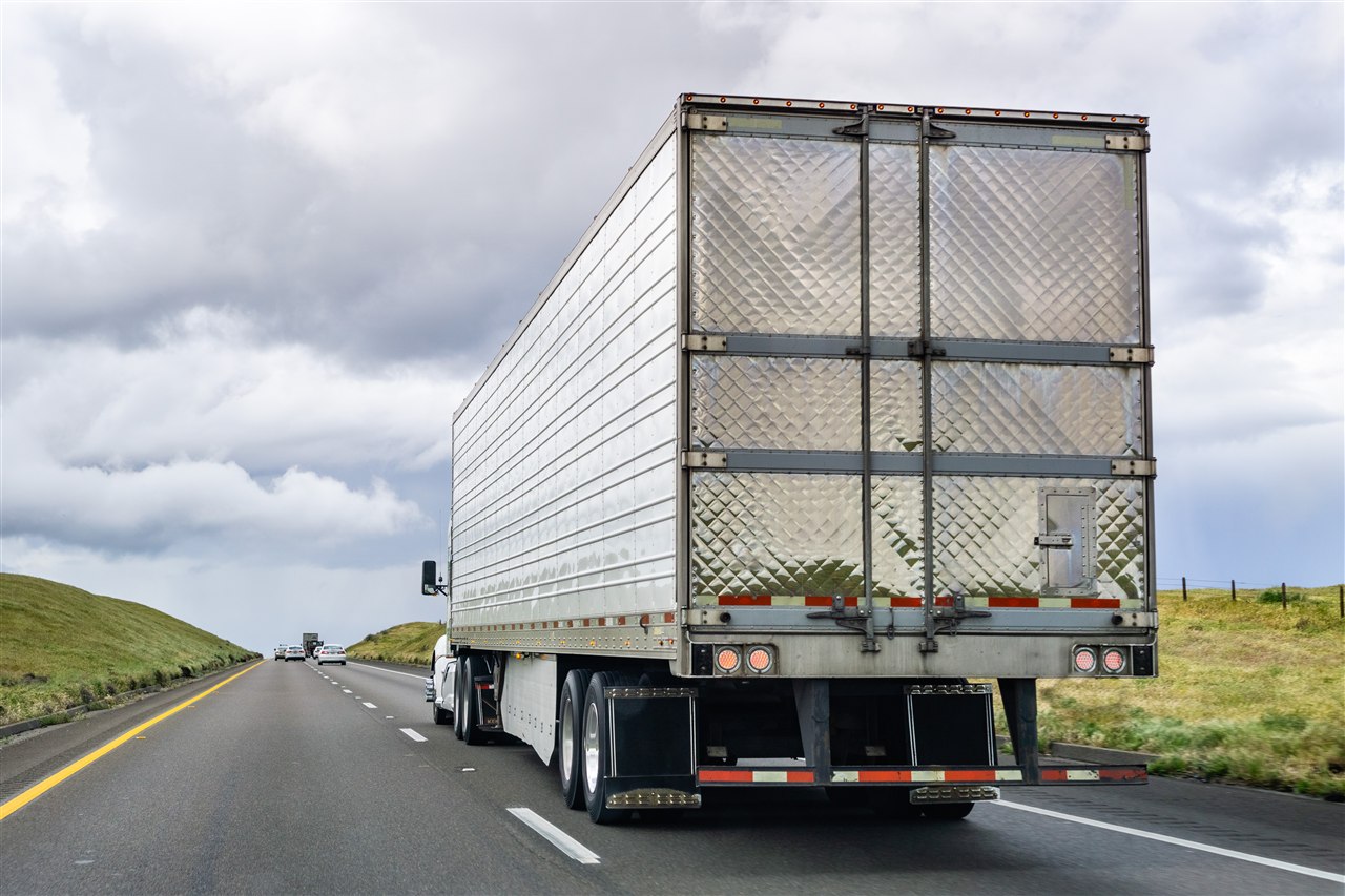 Truck route transport for Central Asia cold chain delivery