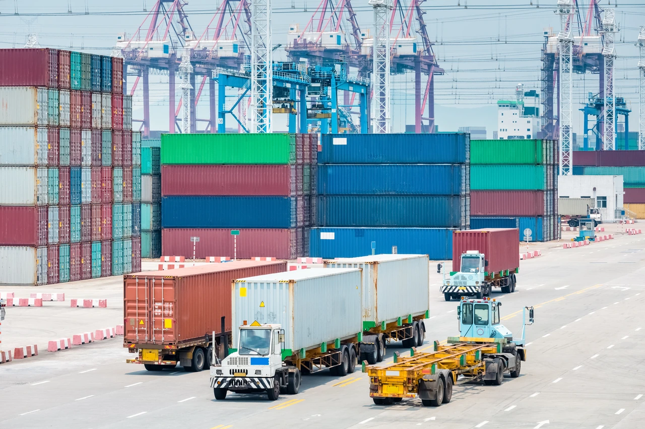 Busy container port planning for Central Asia import logistics