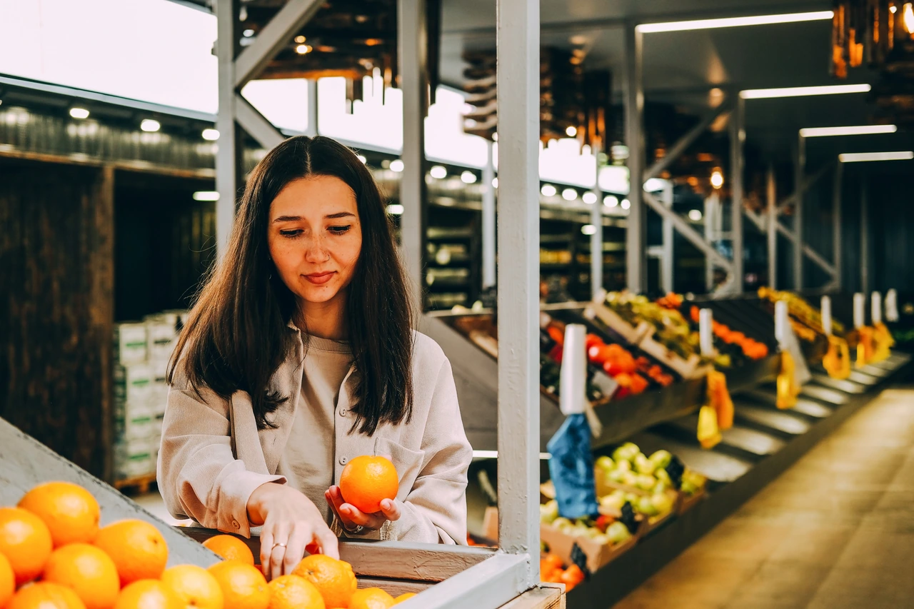 Fresh orange retail and wholesale produce supply programme